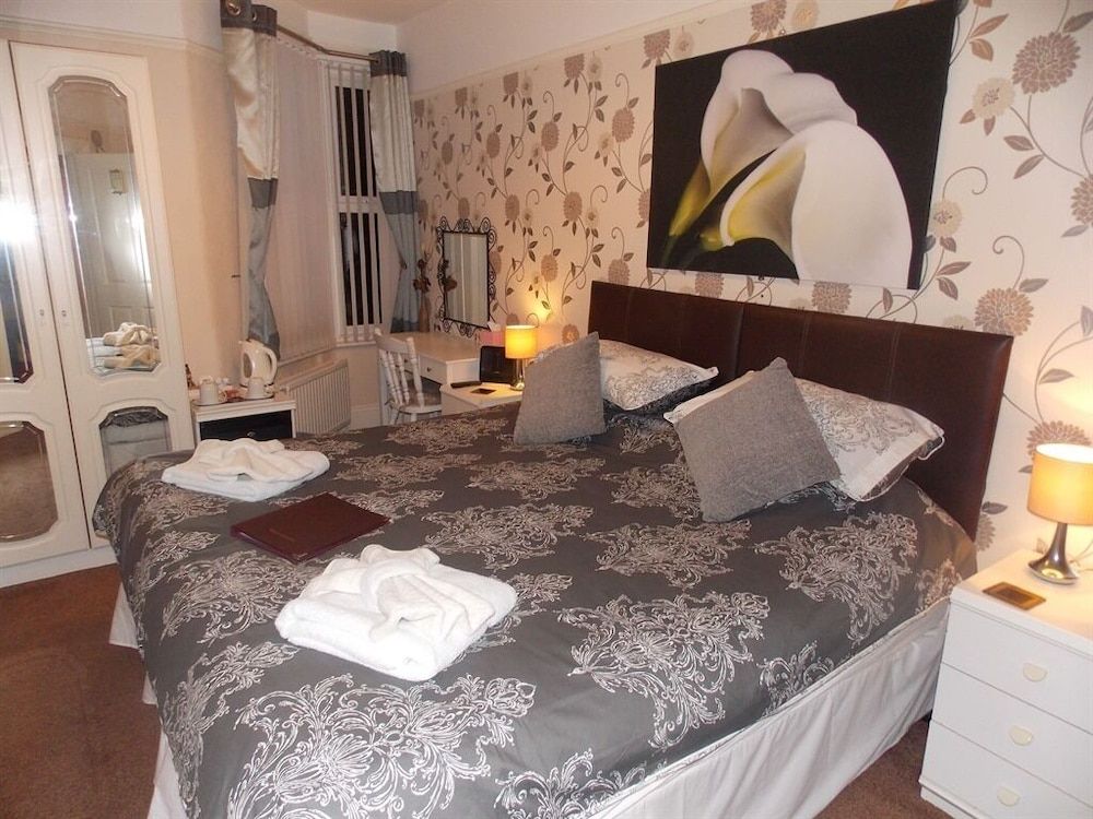 Easton Court 2