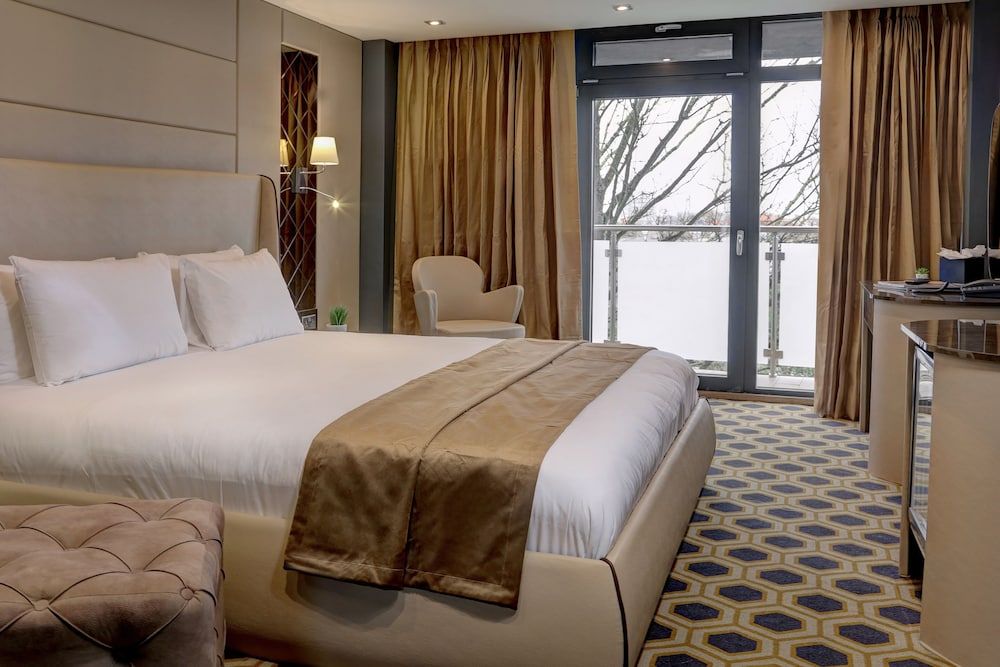 Putney Hotel 2