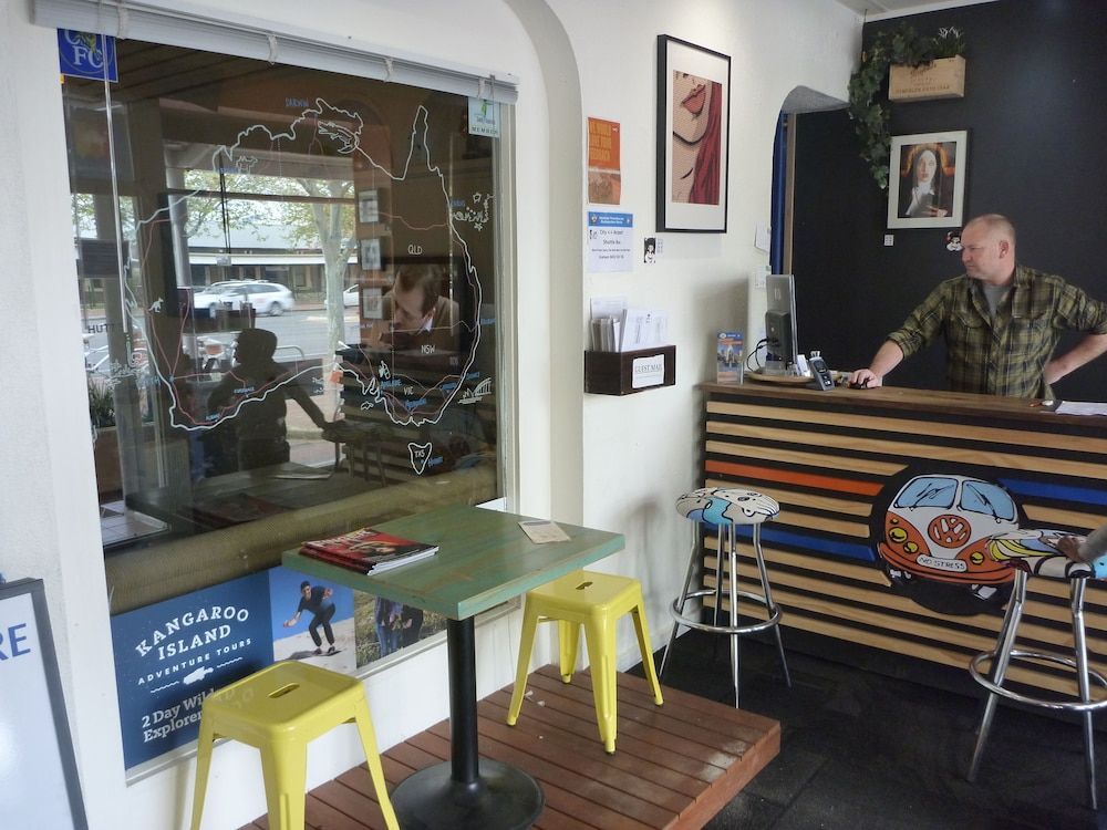 Adelaide Travellers Inn Backpackers Hostel 2