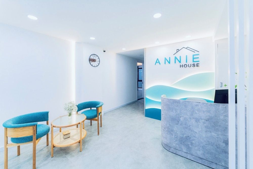 Annie House 1