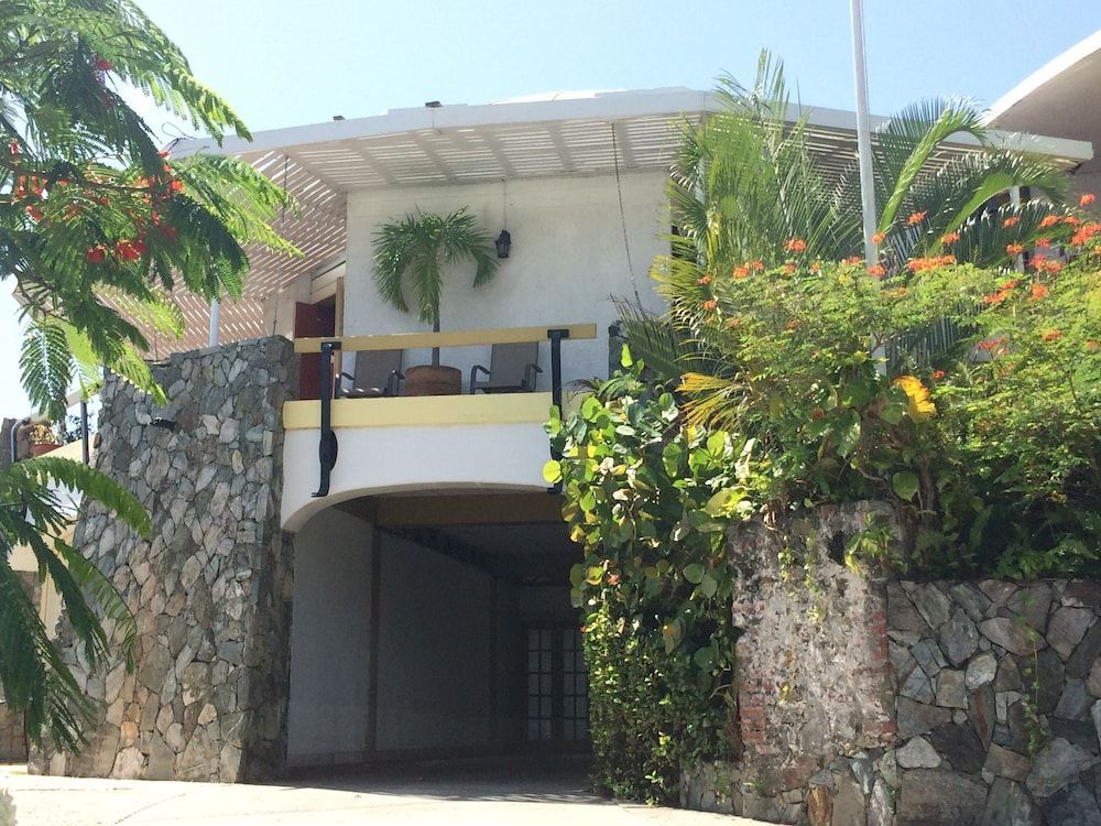 Fort Burt Hotel 2