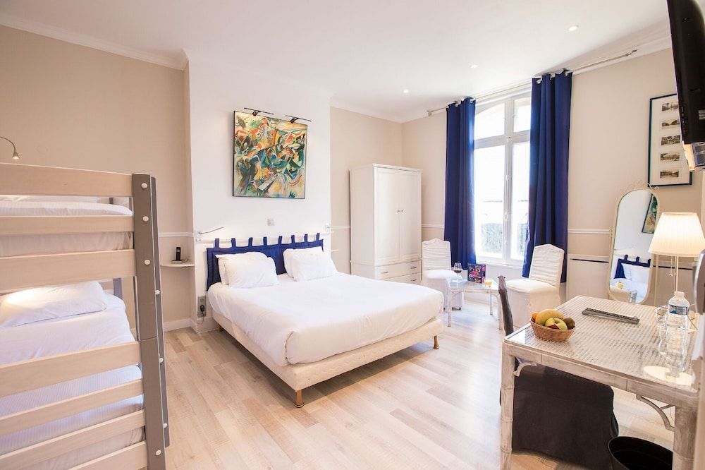 Chenal Hôtel 1