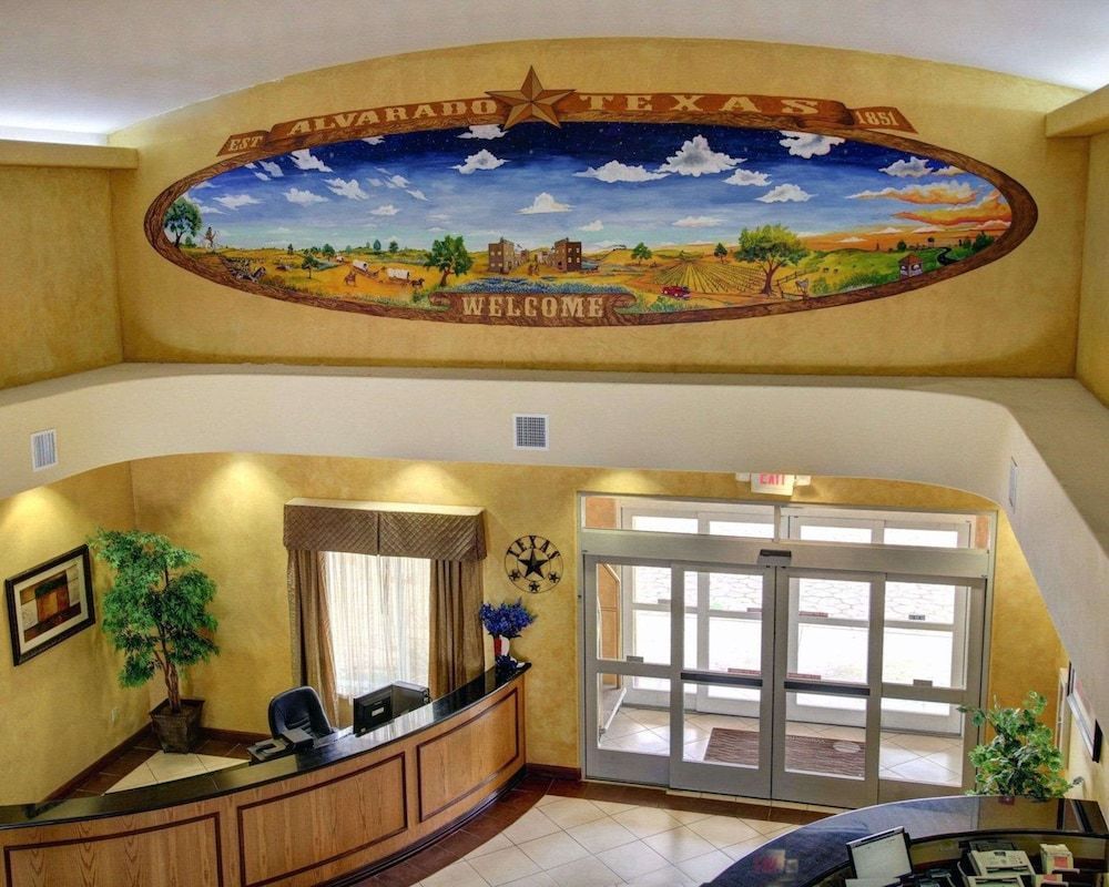 Comfort Inn & Suites Alvarado 2