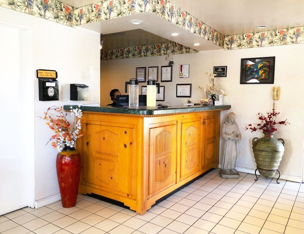 Americas Best Value Inn Loma Lodge 2
