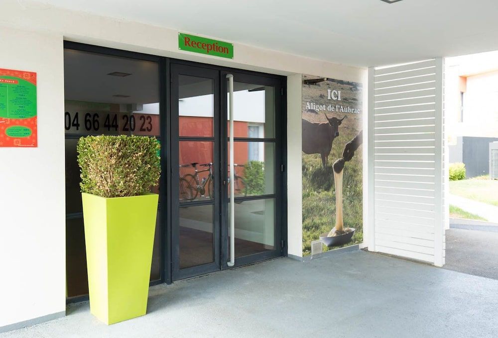 Brit Hotel Marvejols 2