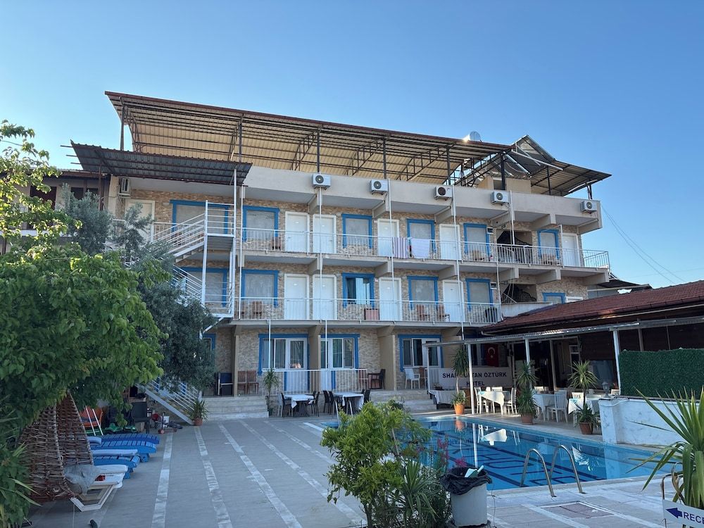 Ozturk Hotel 1