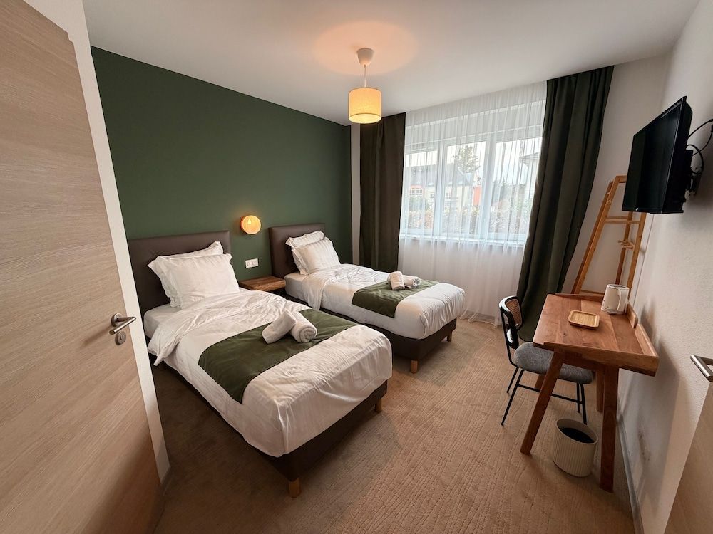 Hotel du Village 2