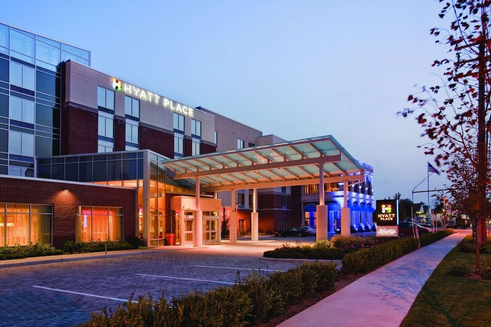 Hyatt Place Long Island East End 1
