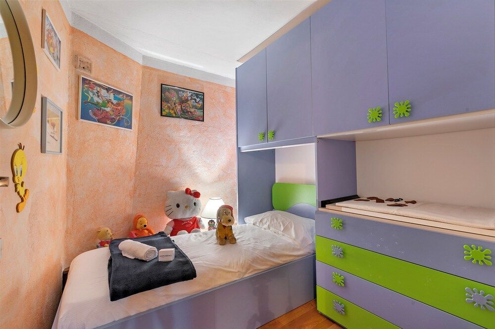 La Lanterna: Hillside Lake Maggiore Stay With Pool 2