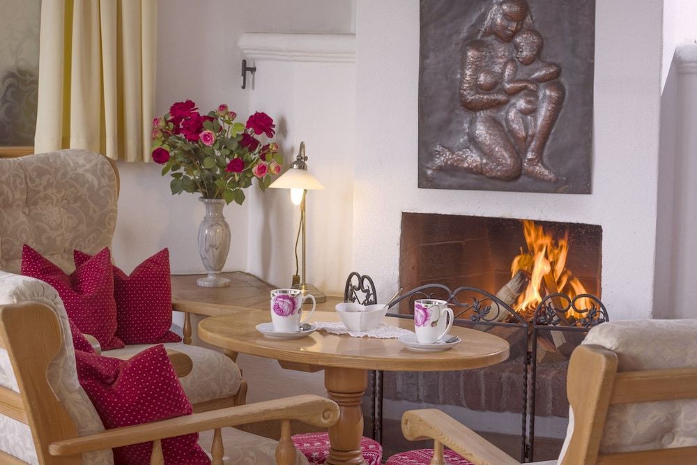 Gartenhotel Rosenhof bei Kitzbühel 2