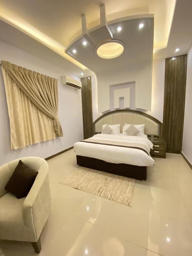 XYZ Hotel Al Munsiyah 2