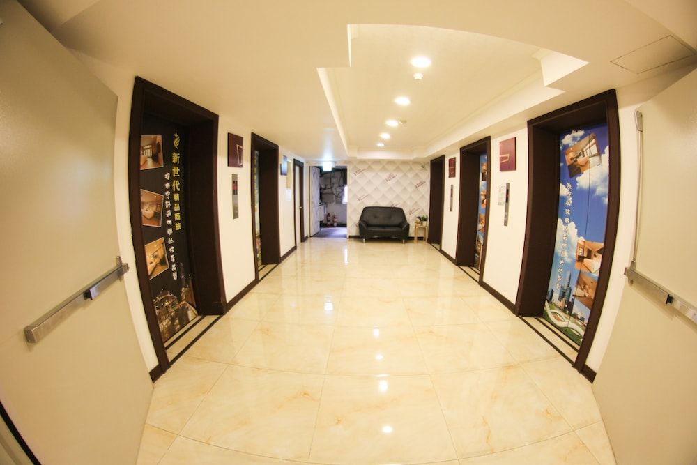 Newhotel 2