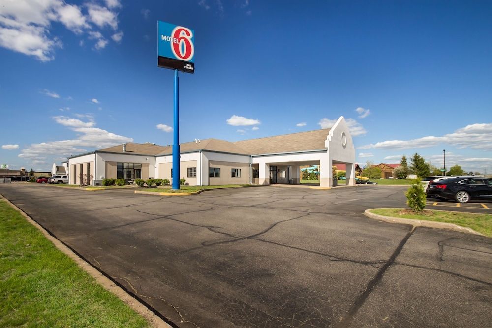 Motel 6-Rothschild, WI 1