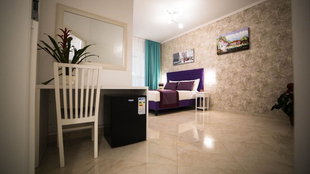 St. Peter Area Luxury Suites 1