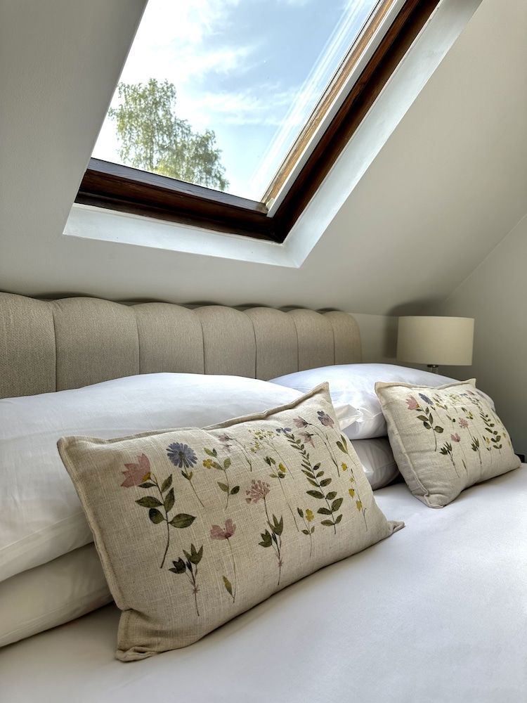 The Manor at Abberley 2