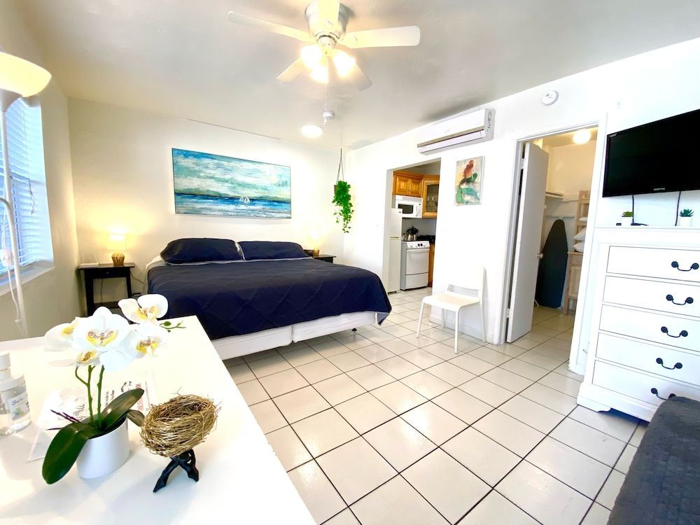 Southwinds Inn by The Gold Nests 2