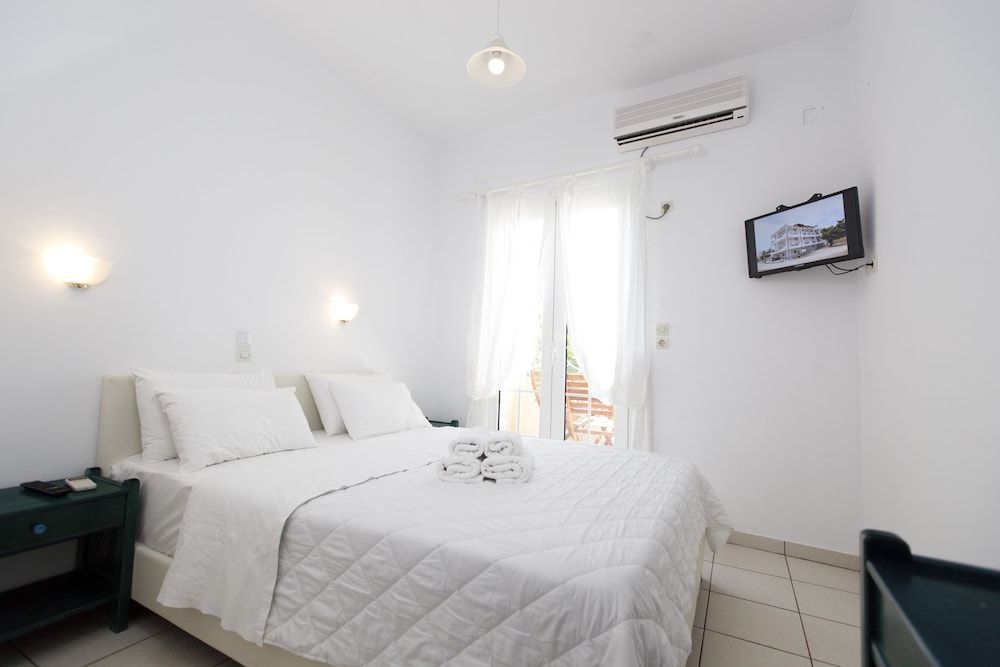 Kontogoni Rooms 2
