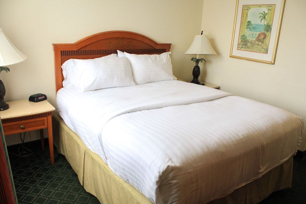 Holiday Inn PORT ST. LUCIE by IHG 2