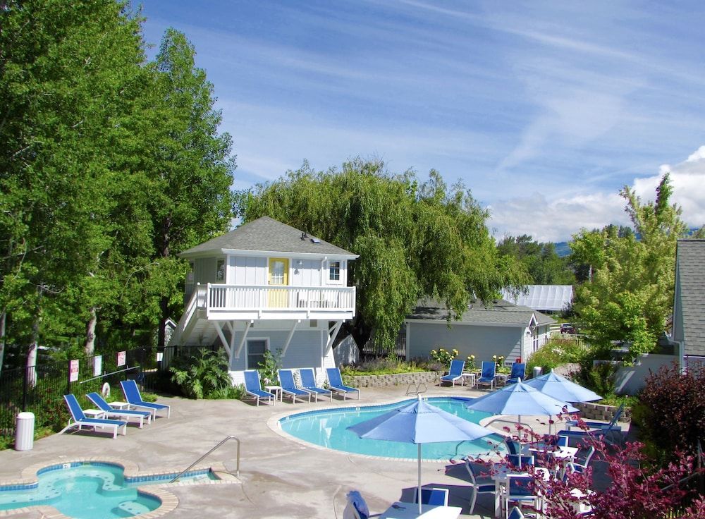 Lithia Springs Resort 1