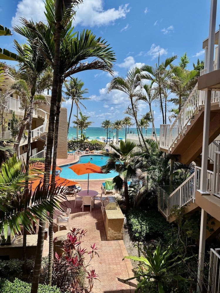 Silver Seas Beach Resort 1