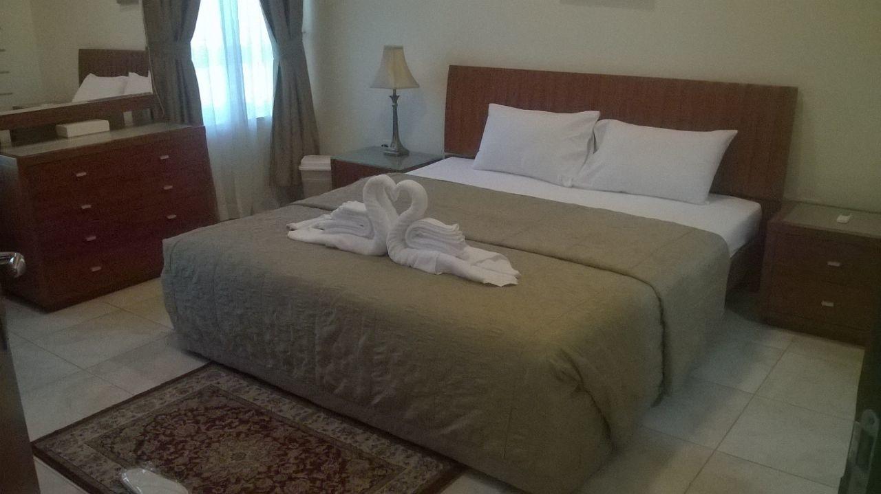 Al Raya Hotel Apartments 1