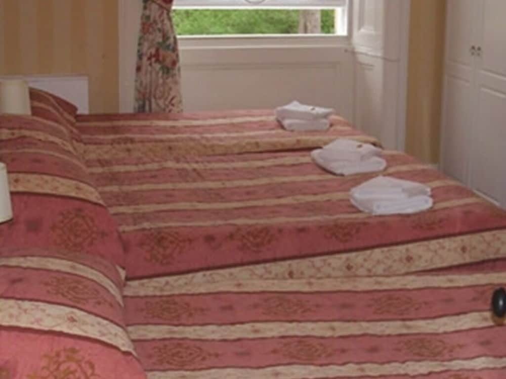Menzies Guest House 2