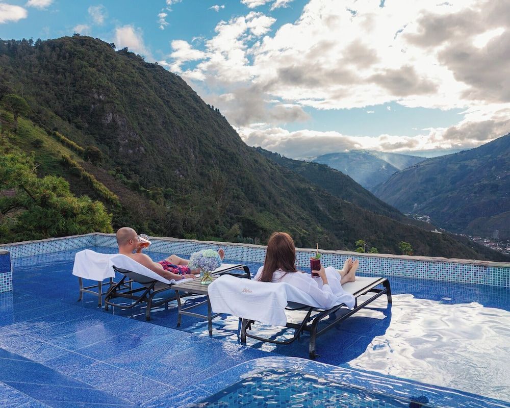 Luna Volcán, Adventure SPA - formerly Luna Runtún 1
