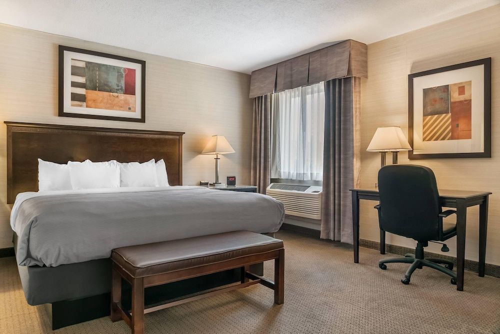 Quality Inn & Suites Next to the Casino 1