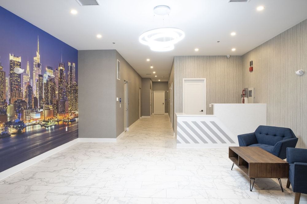 Peachtree Suites - Jersey City 2