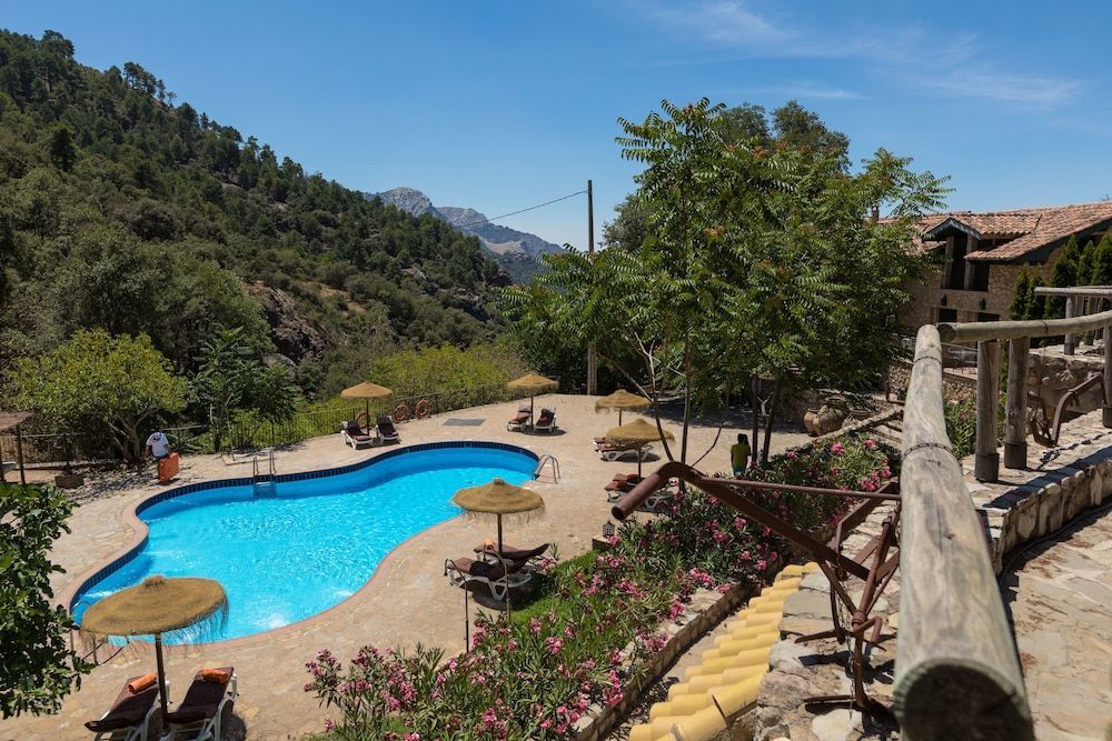 CALERILLA Hotel 1