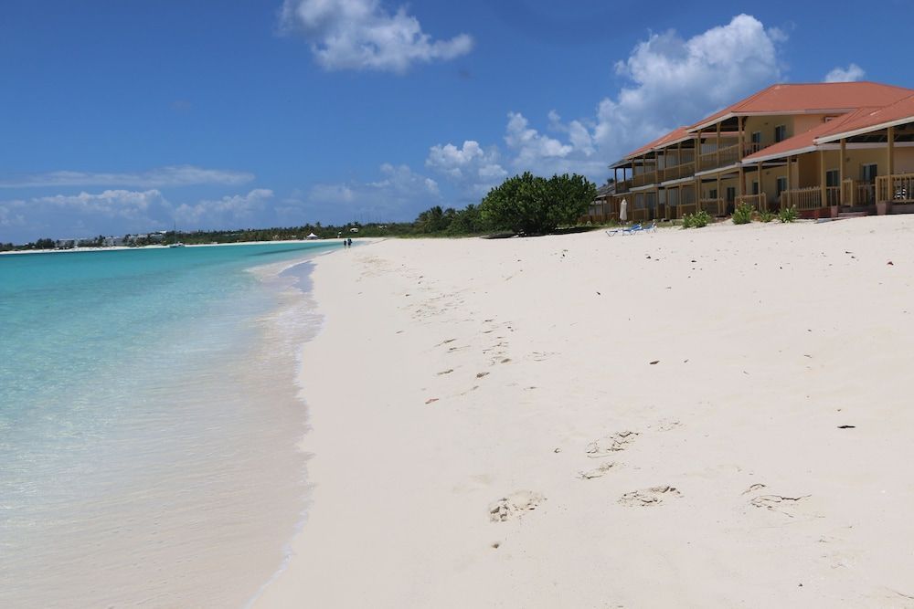 Rendezvous Bay Hotel 1