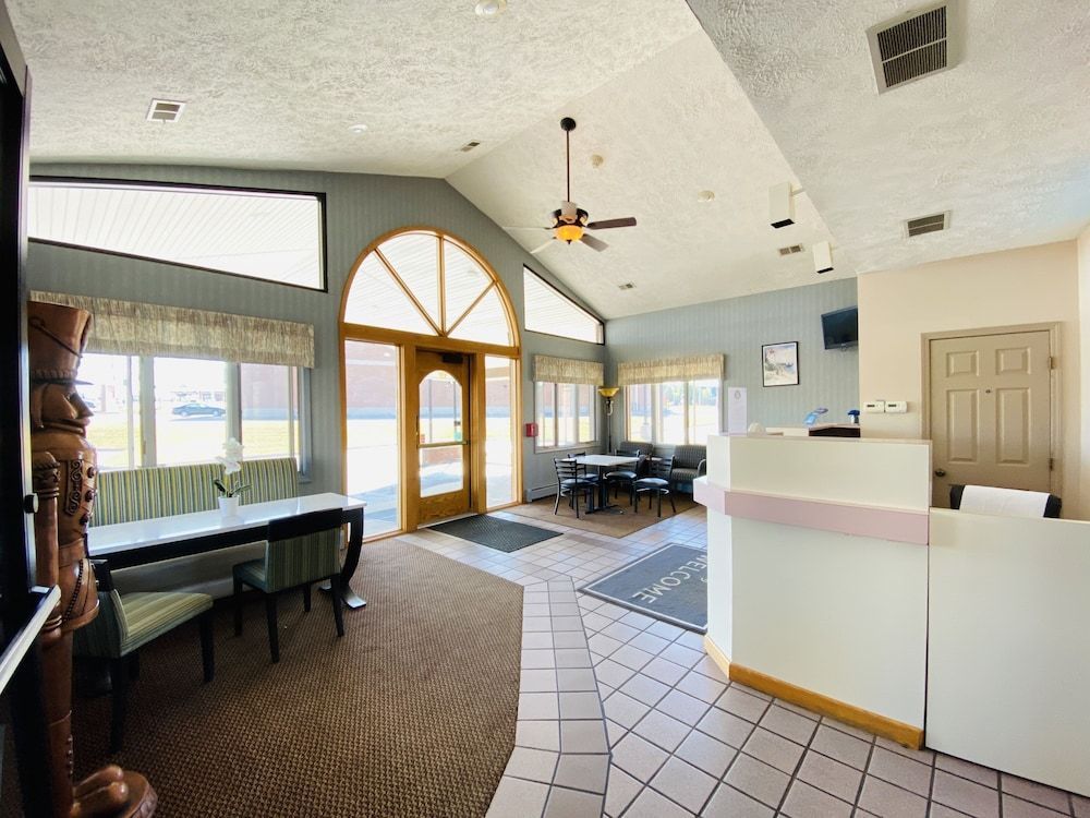 Fleetwood Inn Suites 2