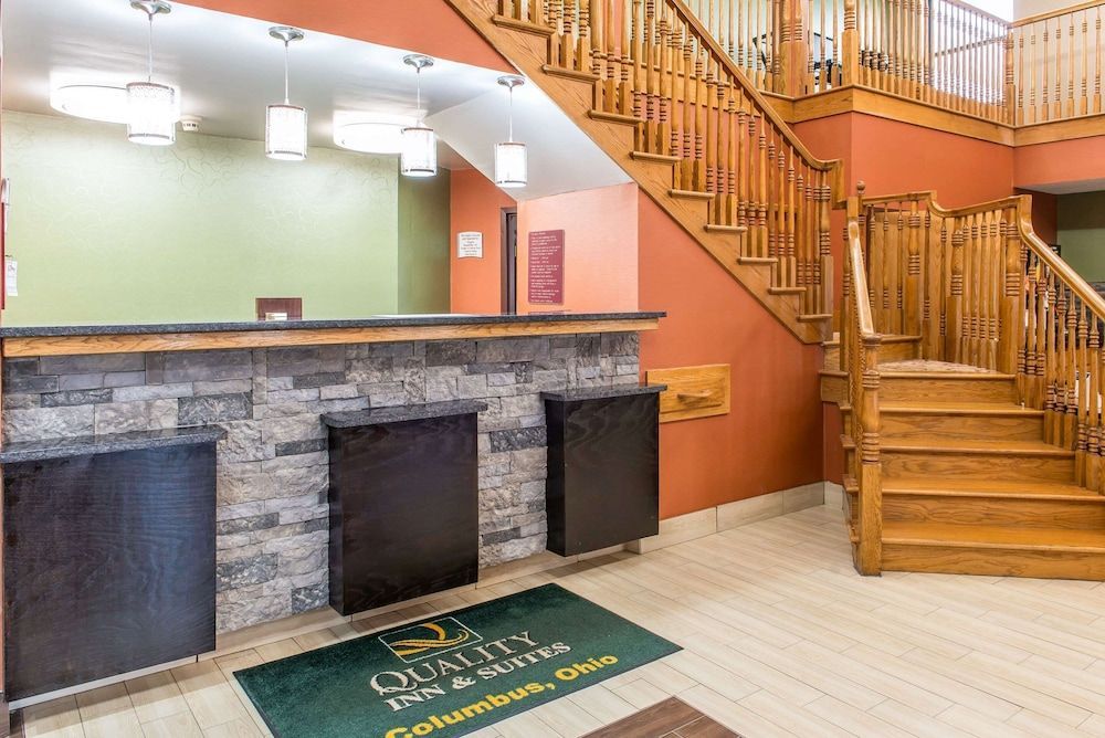 Quality Inn & Suites Columbus West - Hilliard 2