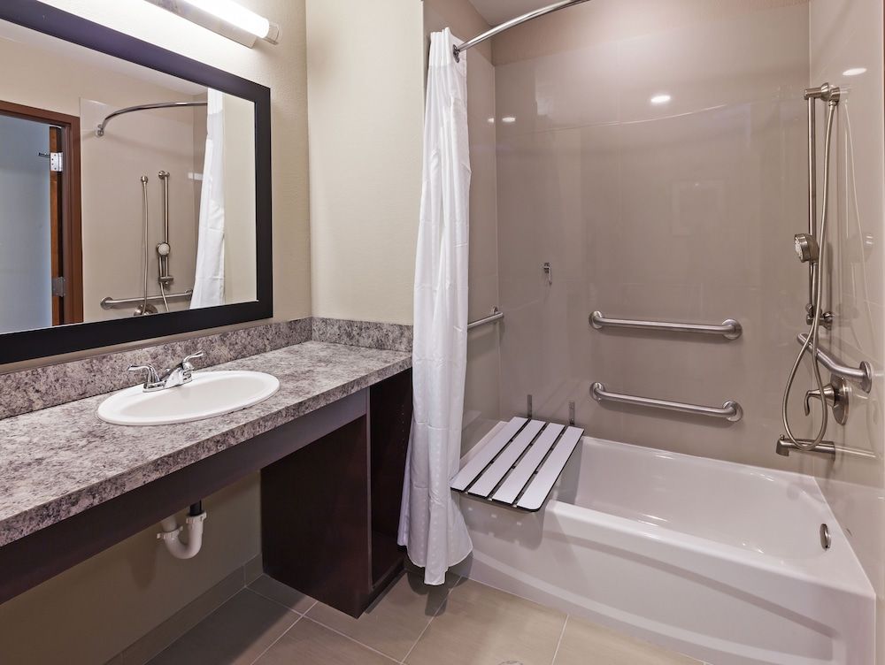 Holiday Inn Express & Suites GLENPOOL-TULSA SOUTH by IHG 2