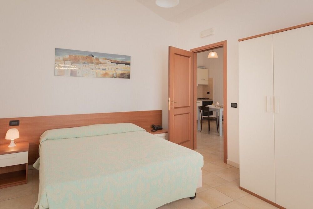 Appartamenti Le Fontane con piscina 1