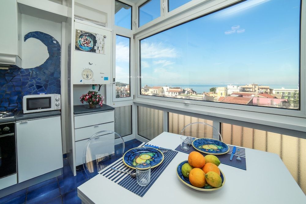 De Vivo Realty - Camy House Sorrento 1