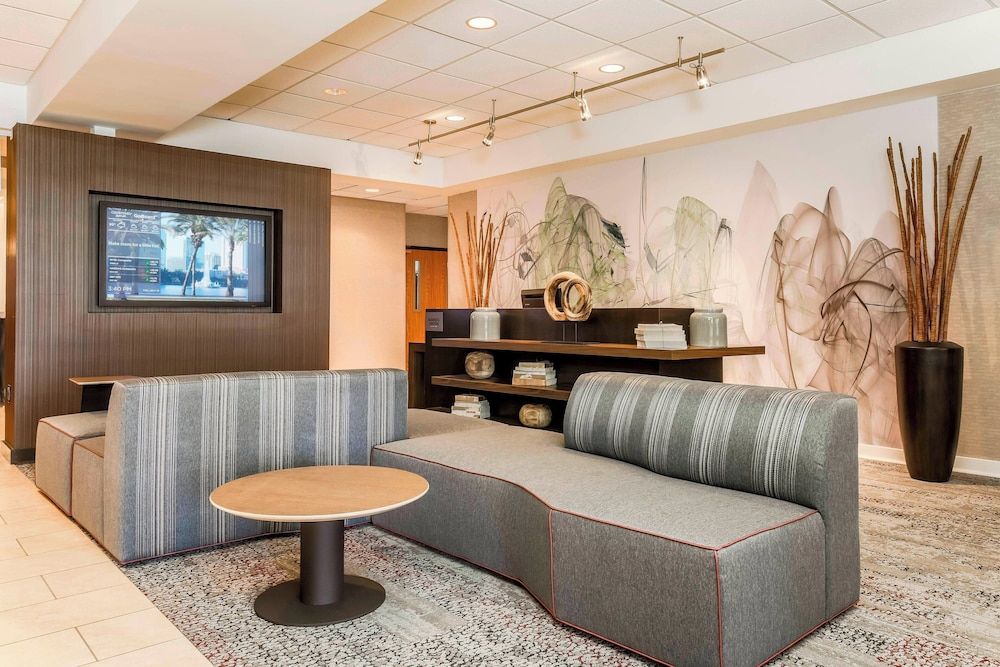Courtyard by Marriott Orlando Lake Mary North 1