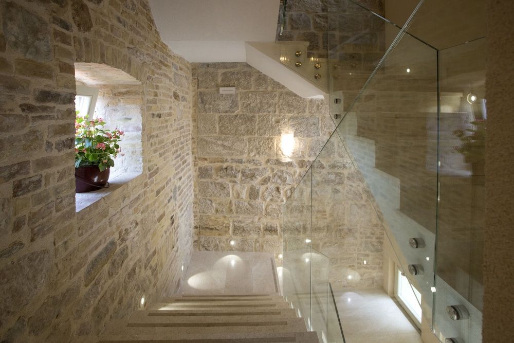 Aspalathos Residence 1