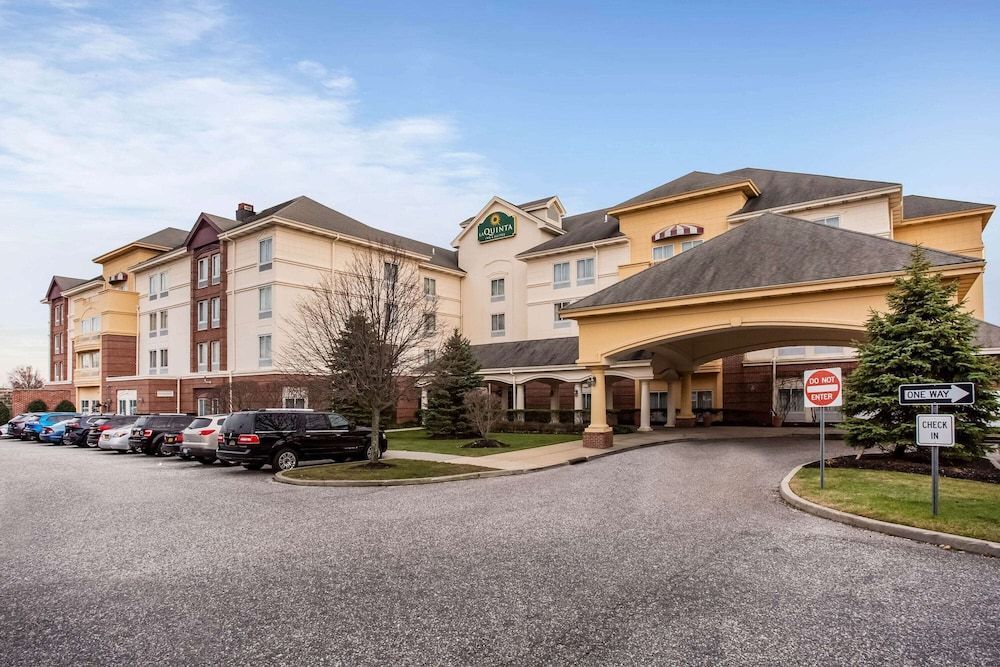 La Quinta by Wyndham Islip - MacArthur Airport 1