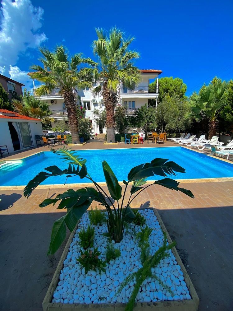 Uzunhan Hotel 1