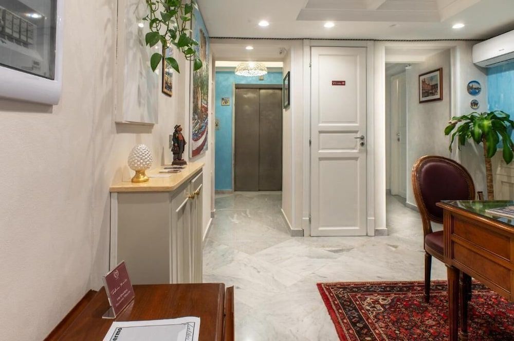 Federico 70 Zaffiro Luxury 1
