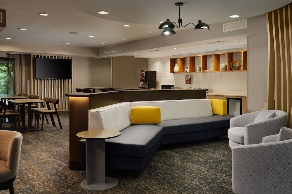 SpringHill Suites Nashville MetroCenter 2