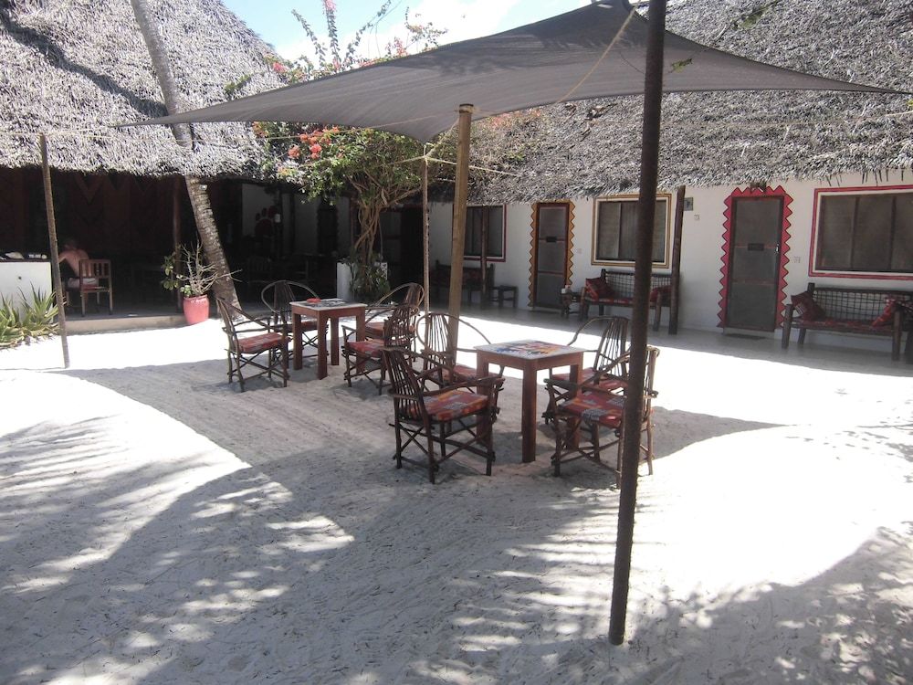 Simba Beach Zanzibar 2