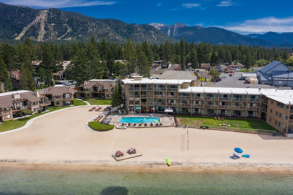 Tahoe Lakeshore Lodge & Spa 1