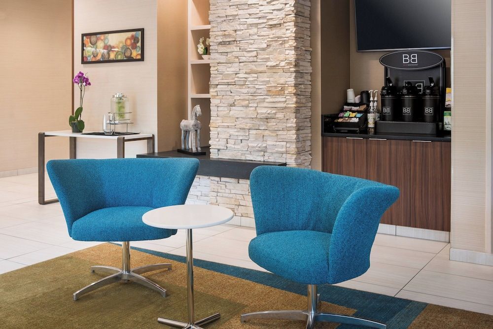 Fairfield Inn by Marriott Loveland Fort Collins 2