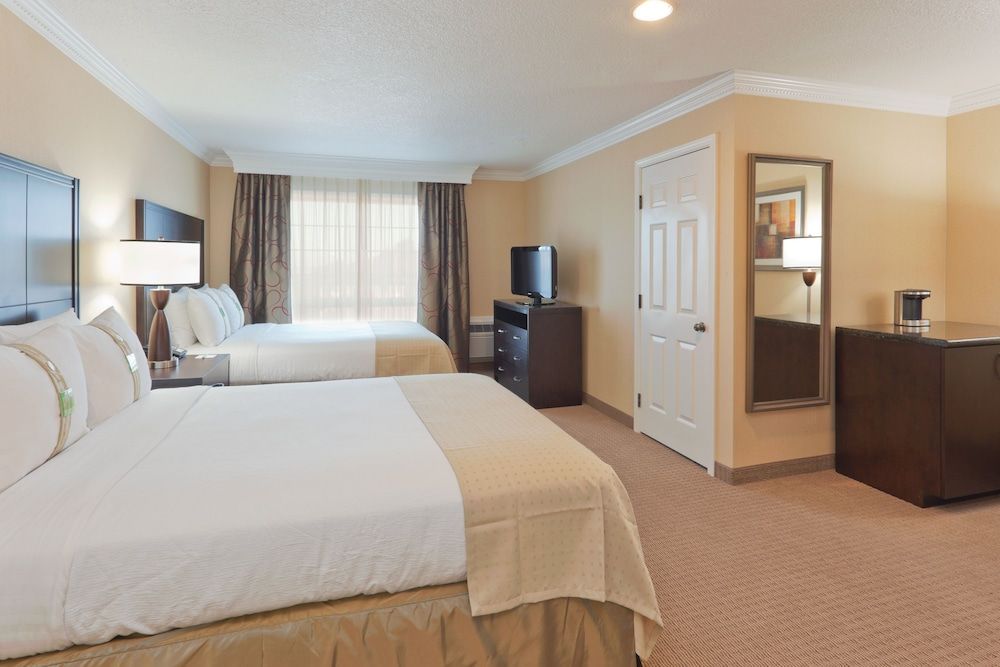Holiday Inn & Suites SAN MATEO-SAN FRANCISCO SFO by IHG 2