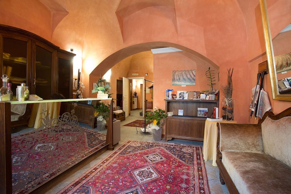 Hotel Palazzo Di Mezzo 2