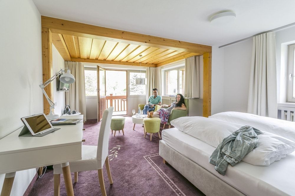 IMbery Hotel & Restaurant Hinterzarten 2