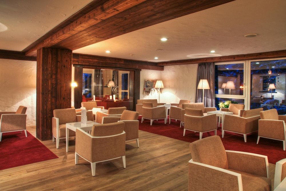 Sunstar Hotel Arosa 2
