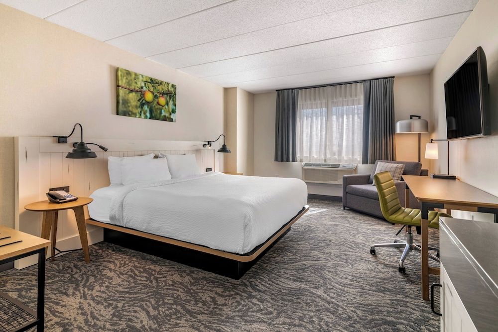 Fairfield Inn & Suites by Marriott Providence Airport Warwick 1